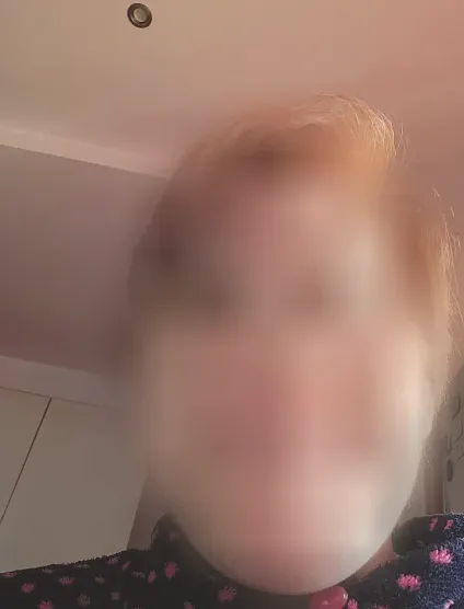 Astrid, 38