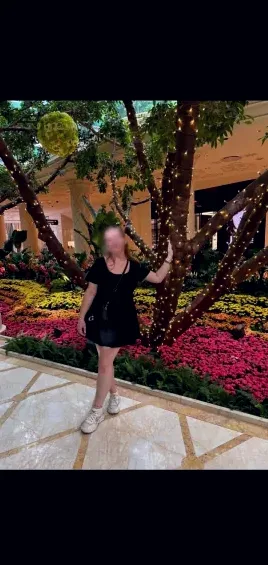 Bianca, 25