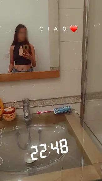 Elif, 23