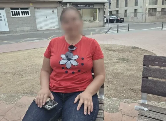 Emina, 39