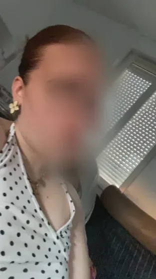 Ivana, 19