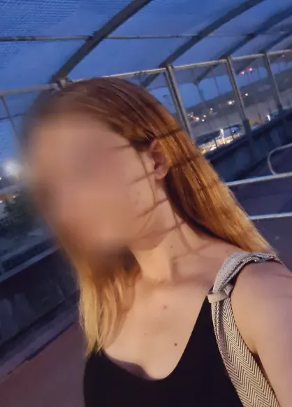 Karla, 23