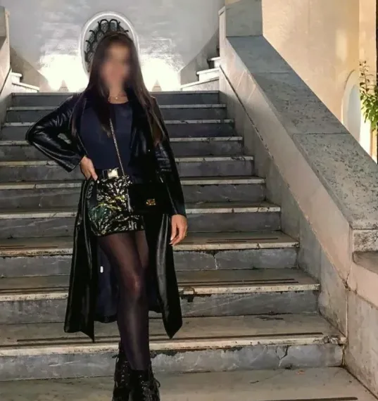 Louise, 38